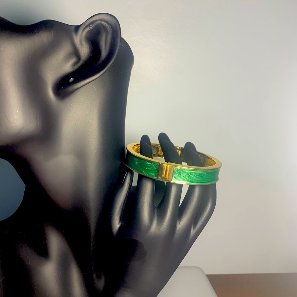 Hinge Bangle